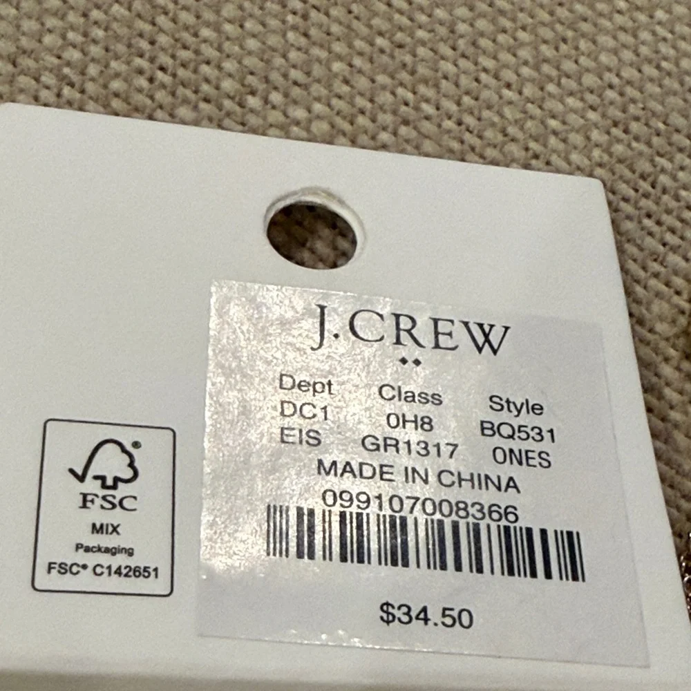 J. Crew Emerald Island Clover Pendant Necklace/NWT - Picture 7 of 8